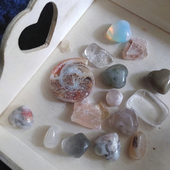 ☯️ Ammonite Shell BowL ✨CrAZy AGaTe MiNi PuFF Heart ✨Selenite ChiP CRYSTAL BoWL - Picture 5 of 10